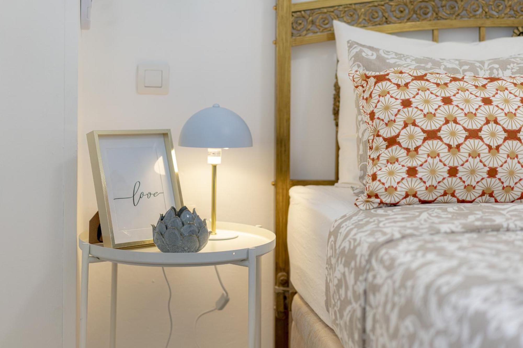 Mariana & Ganivet - Hostatel Apartment Гранада Стая снимка